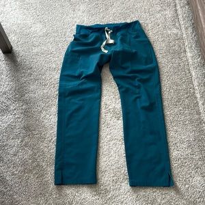 Rare Womens Figs Carribean Blue Kade cargo scrub pants